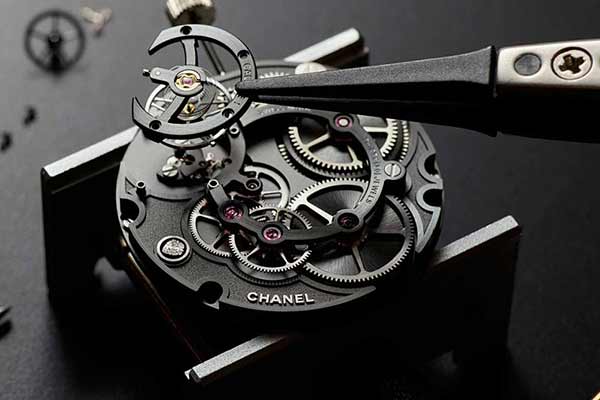 機芯保養(yǎng)手表維修